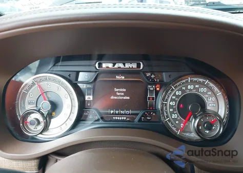 2020 Ram 1500 Laramie Longhorn 4X2 5'7 Box z USA, uszkodzony, nr VIN 1C6RREKT6LN204852